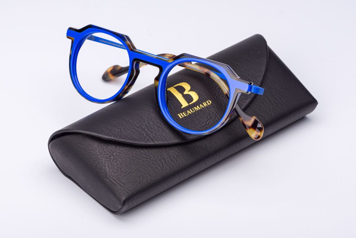 Étui à lunettes au logo de Beaumard Optique